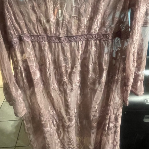 Sheer Lace Robe - Mauve - Picture 5 of 5